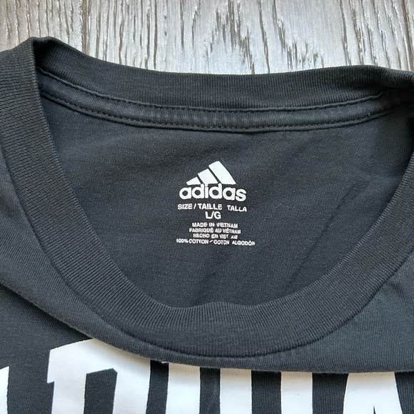 Adidas t-shirt. - Picture 3 of 3